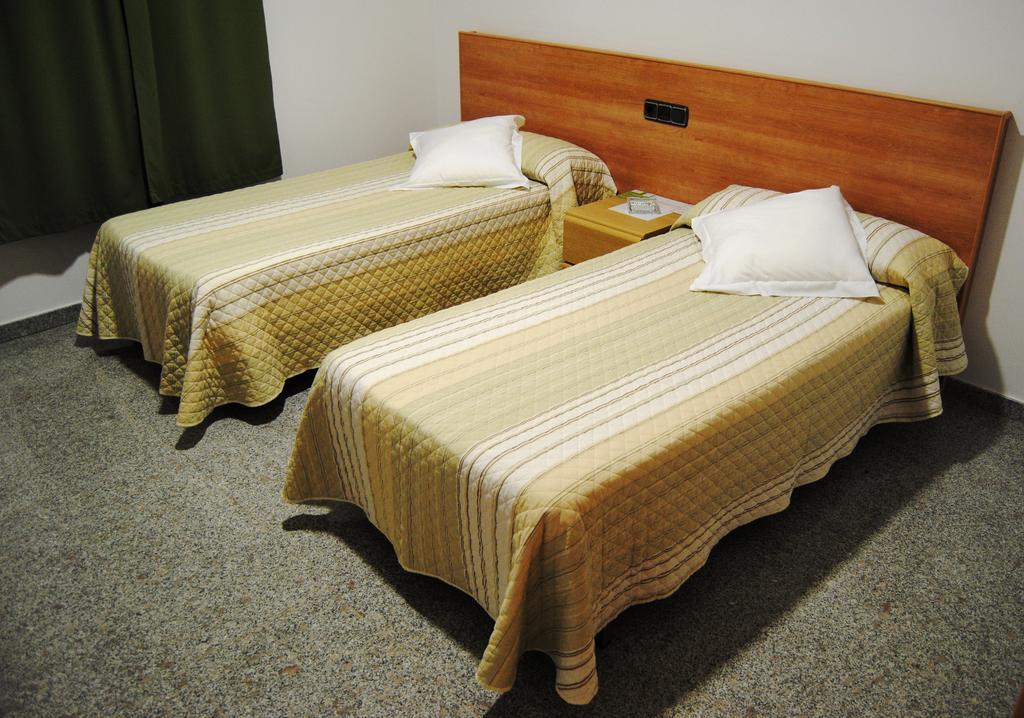 Hotel Albanta La Lantejuela 객실 사진