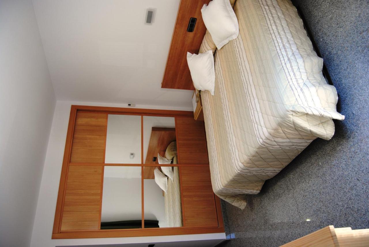 Hotel Albanta La Lantejuela 외부 사진