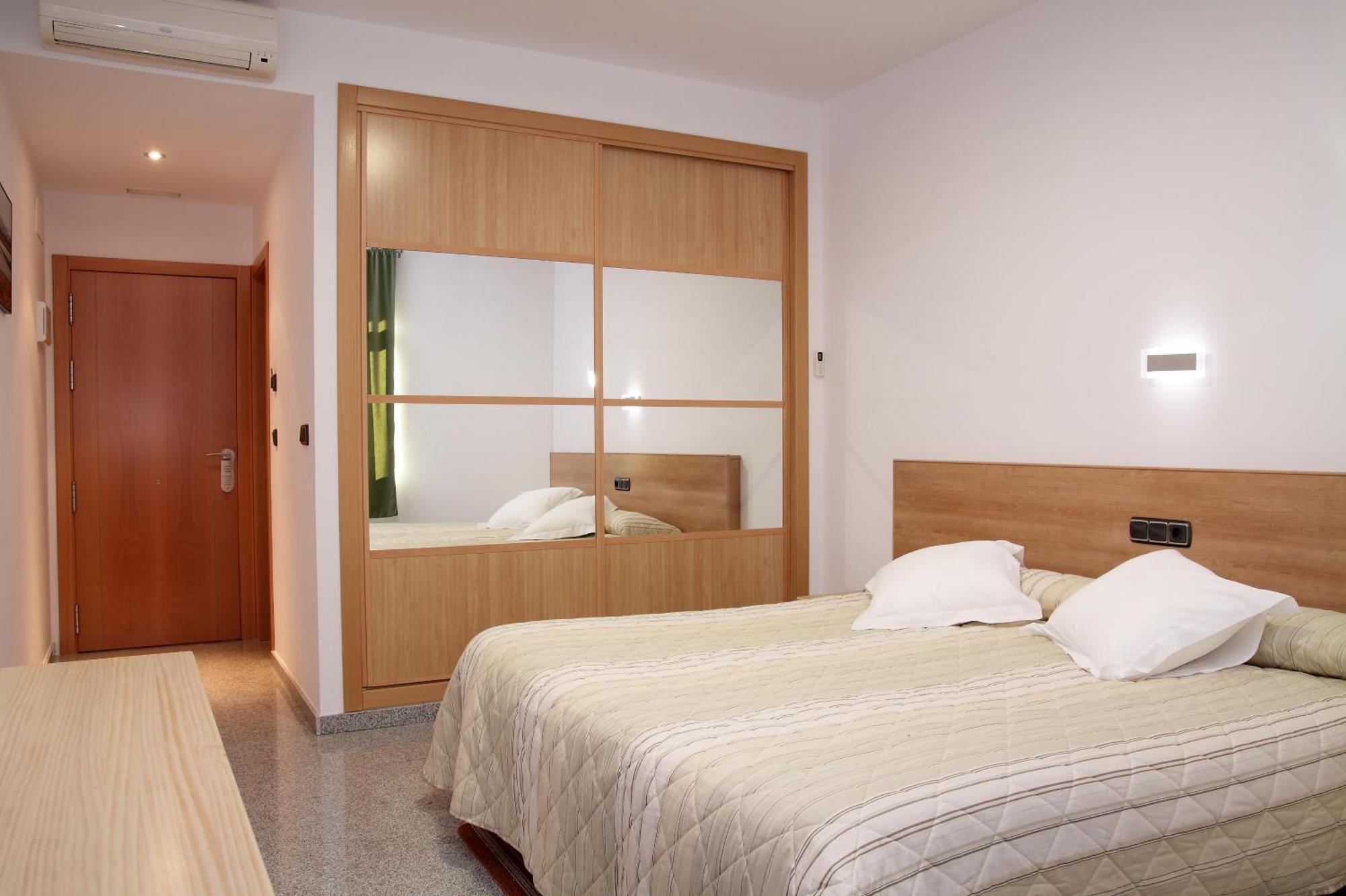 Hotel Albanta La Lantejuela 외부 사진