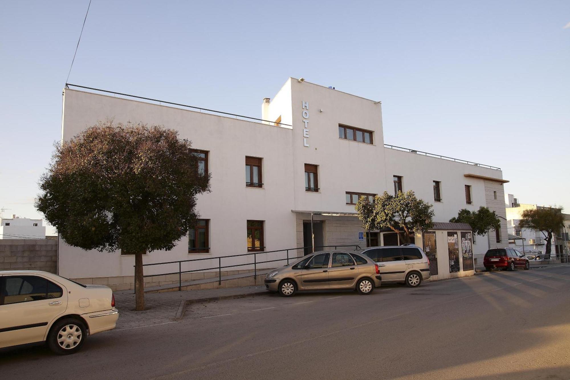 Hotel Albanta La Lantejuela 외부 사진