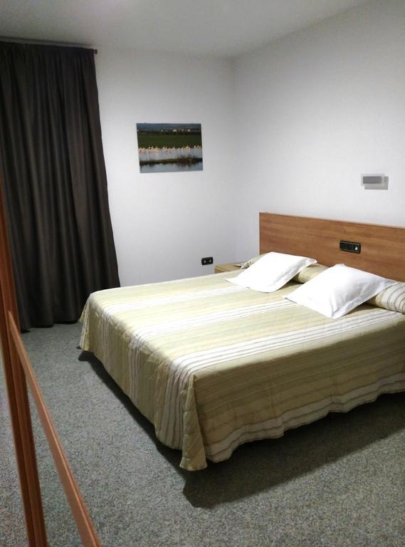 Hotel Albanta La Lantejuela 외부 사진