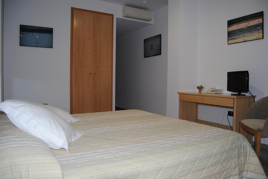 Hotel Albanta La Lantejuela 외부 사진